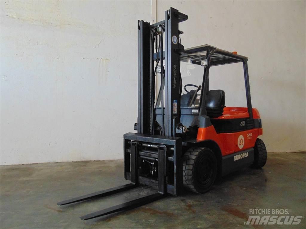 Toyota 7FBMF40 Sähkötrukit