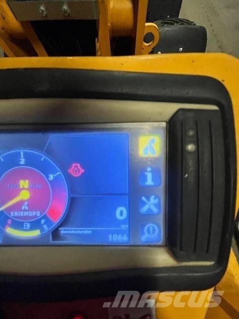 Knikmops KM 250 Pyöräkuormaajat