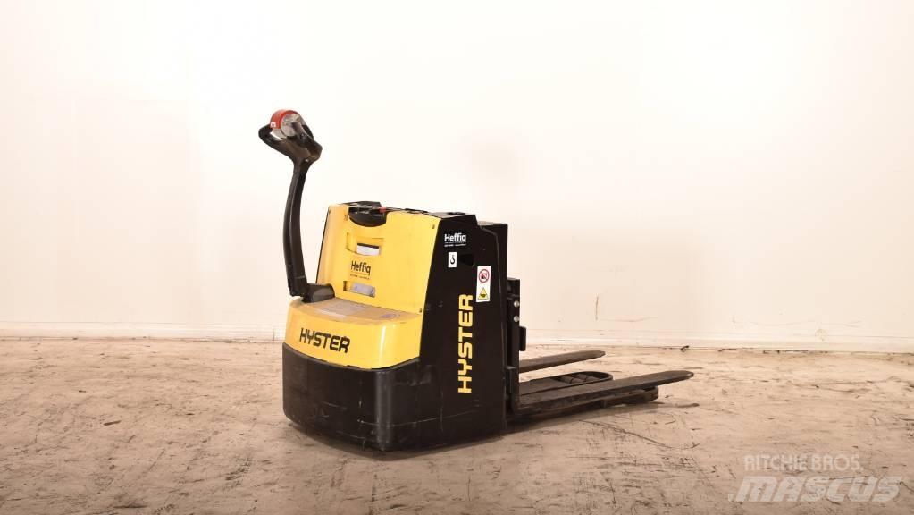 Hyster S2.4HBE Lavansiirtotrukit