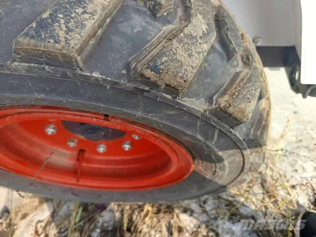 Bobcat S18 Liukuohjatut kuormaajat