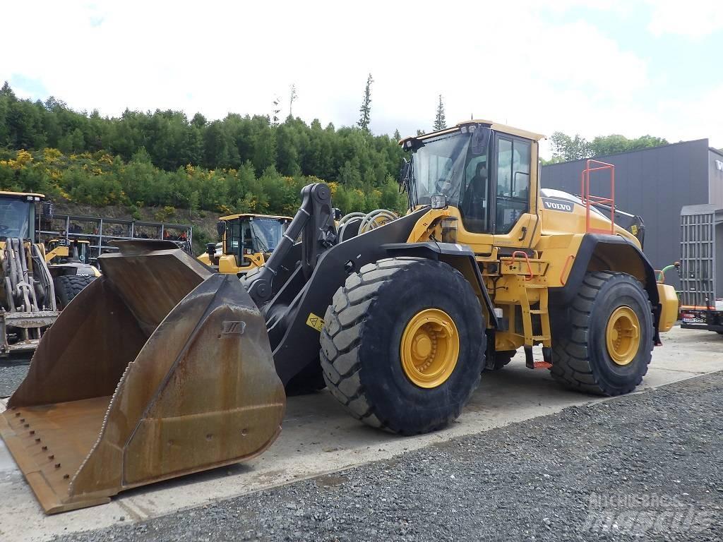 Volvo L 220 H Pyöräkuormaajat