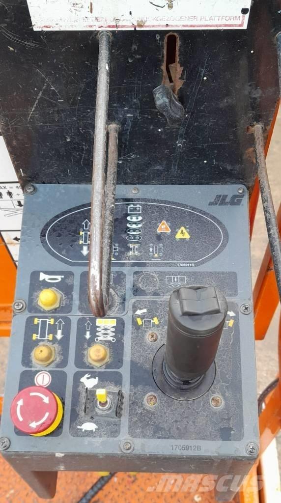 JLG 3369 LE Saksilavat