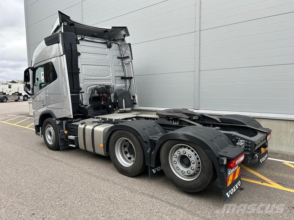 Volvo FM Vetopöytäautot