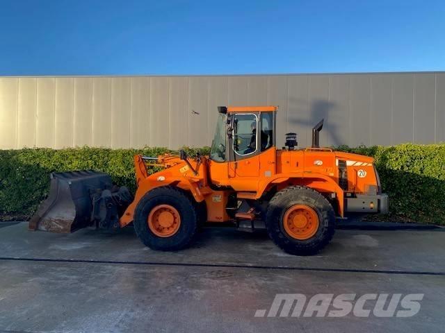 Doosan DL 200 Pyöräkuormaajat