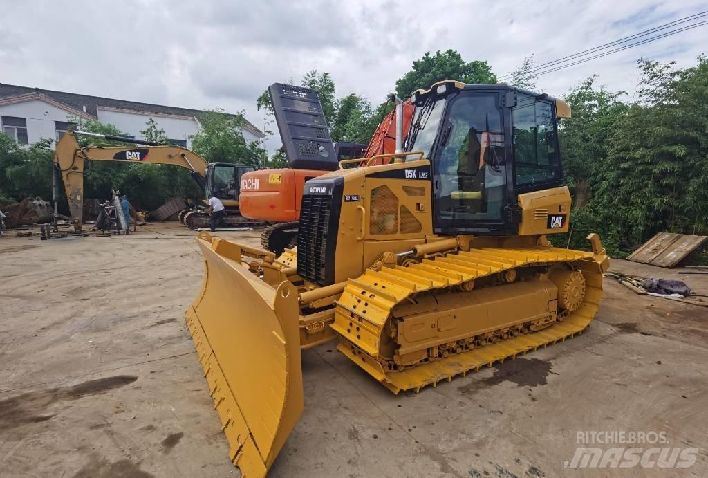 CAT D 5 K Telaketjupuskutraktorit