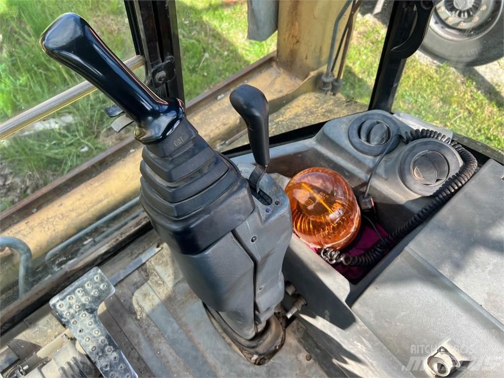 CAT 432 D 4X4 Muut koneet