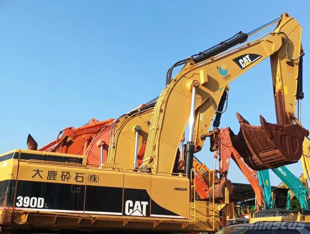 CAT CAT390DL Midikaivukoneet 7t - 12t