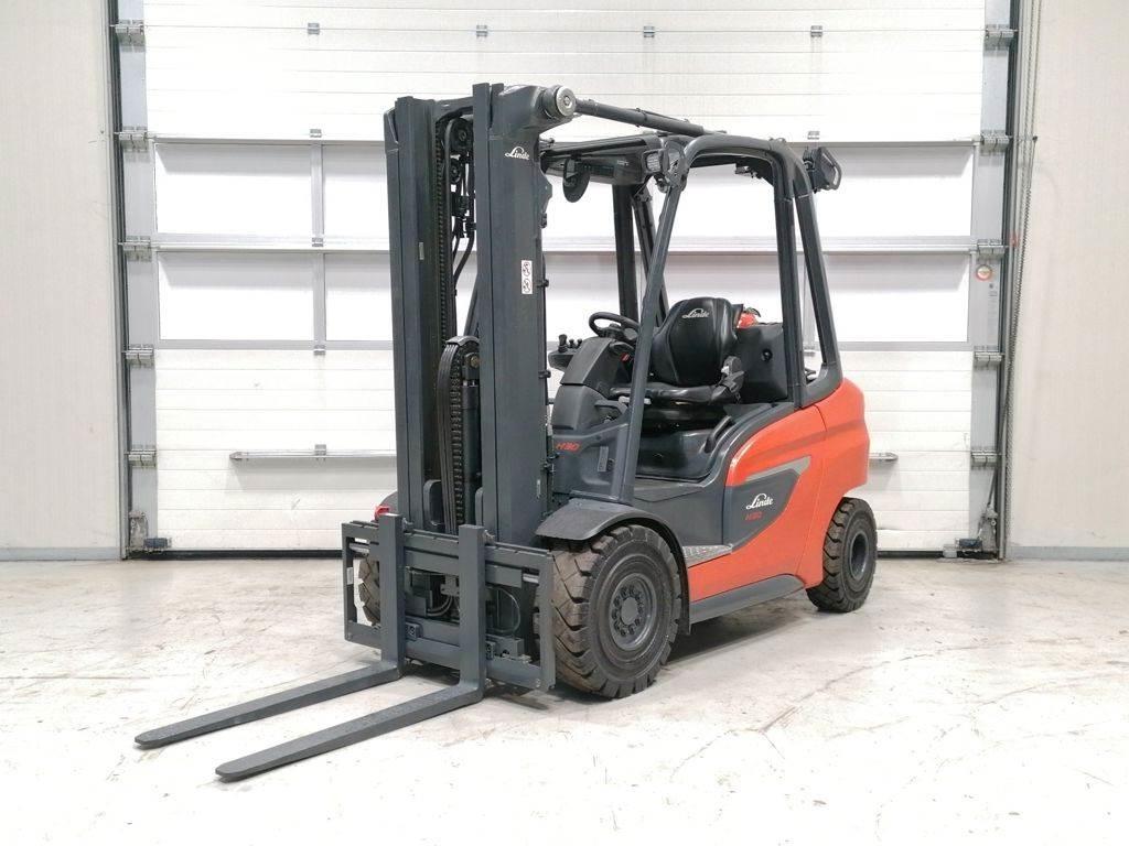 Linde H30T-01 Nestekaasutrukit