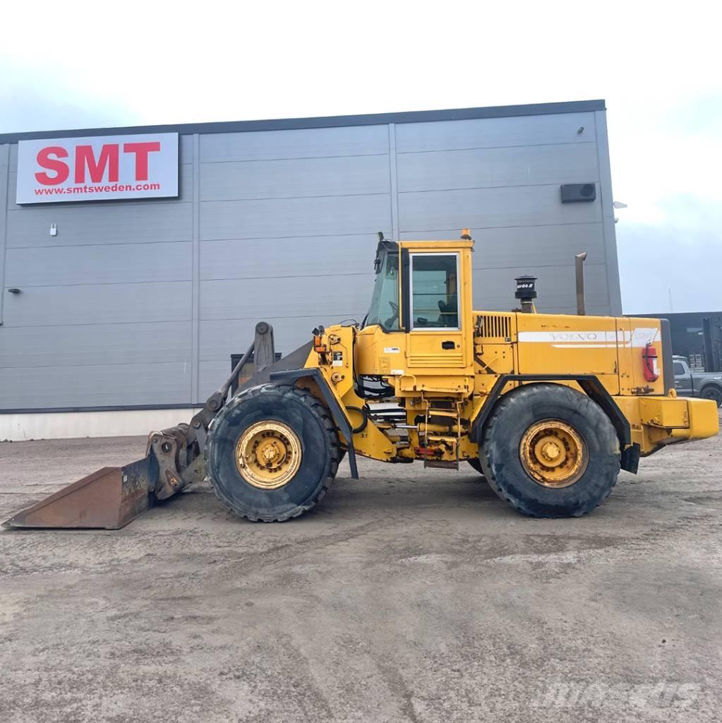 Volvo L 120 C Pyöräkuormaajat