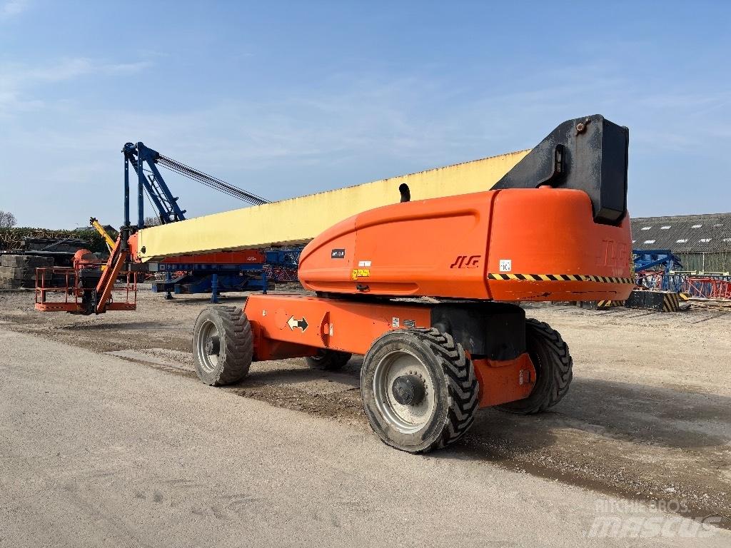 JLG 1350 SJP Teleskooppipuominostimet