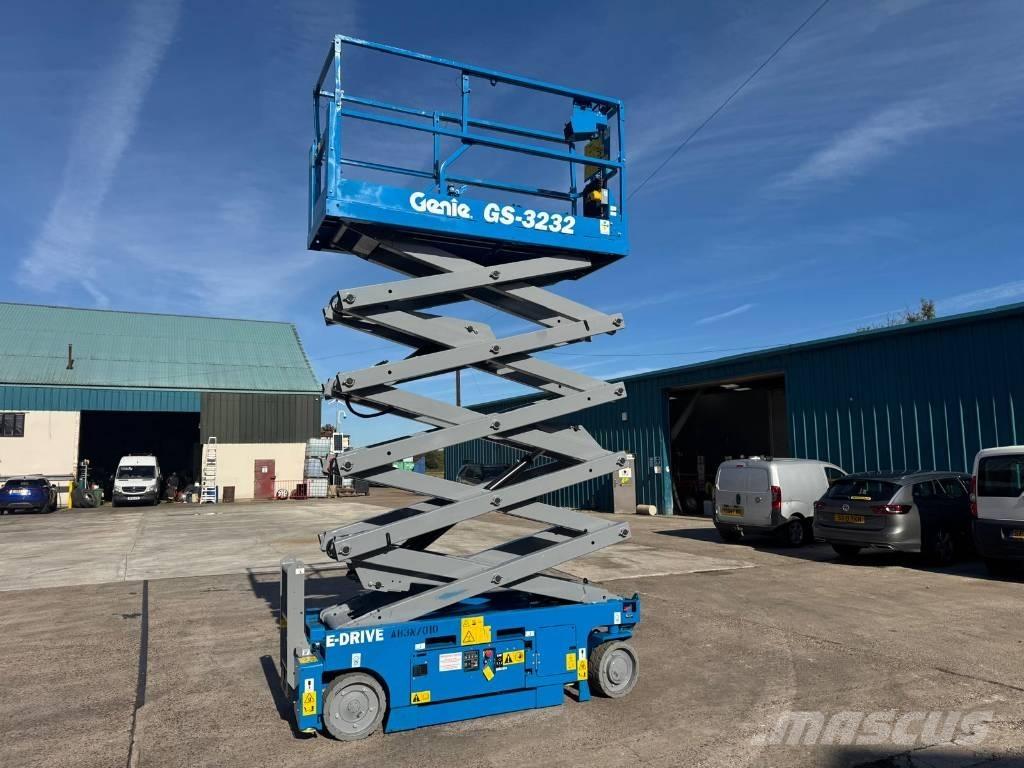 Genie GS 3232 Saksilavat