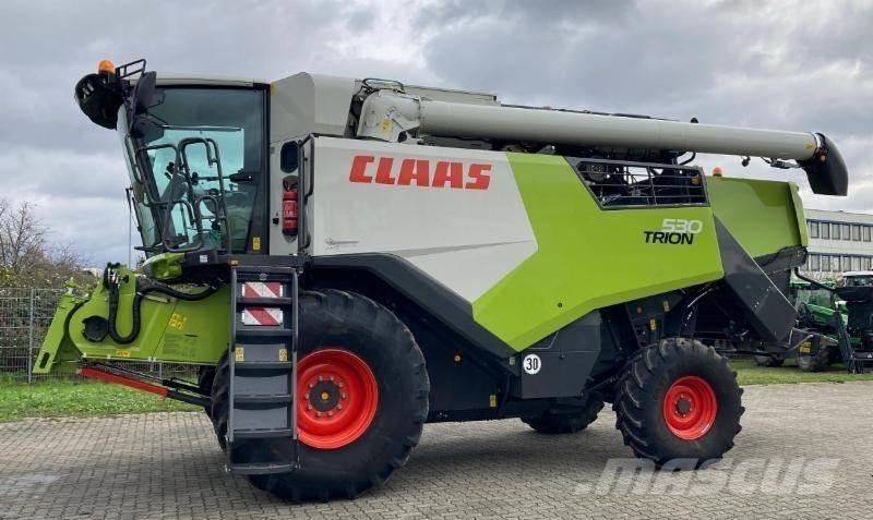 CLAAS TRION 530 Leikkuupuimurit