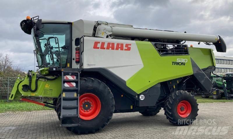 CLAAS TRION 530 Leikkuupuimurit