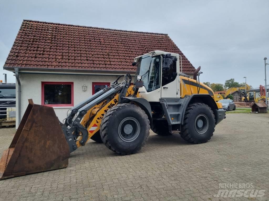 Liebherr L 526 Pyöräkuormaajat