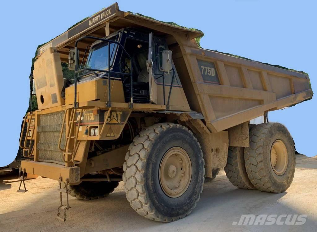 CAT 775 D Maansiirtoautot