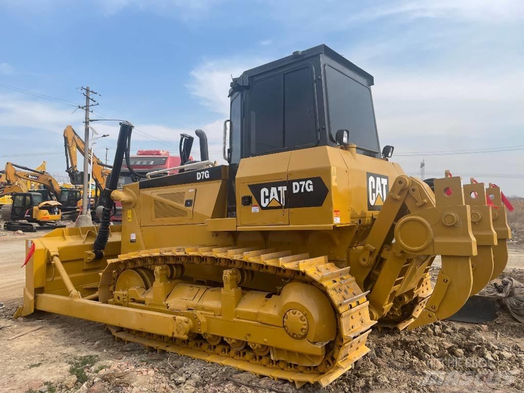 CAT D 7 G Telaketjupuskutraktorit