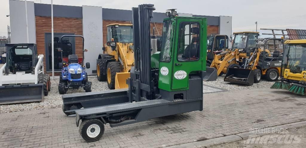 Combilift C 4500 Nelitietrukit