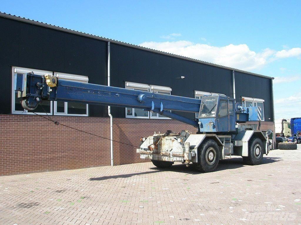 Faun RT30 RT-nosturit