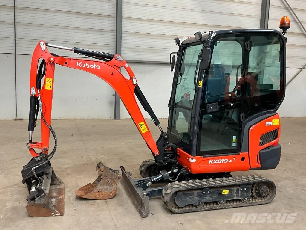 Kubota KX 019-4 Minikaivukoneet < 7t