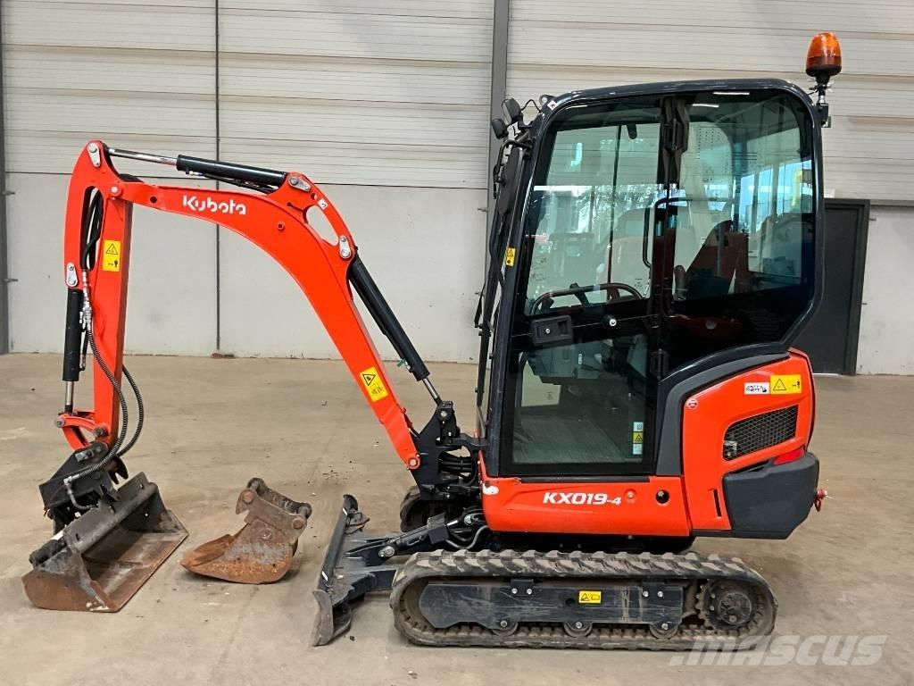 Kubota KX 019-4 Minikaivukoneet < 7t