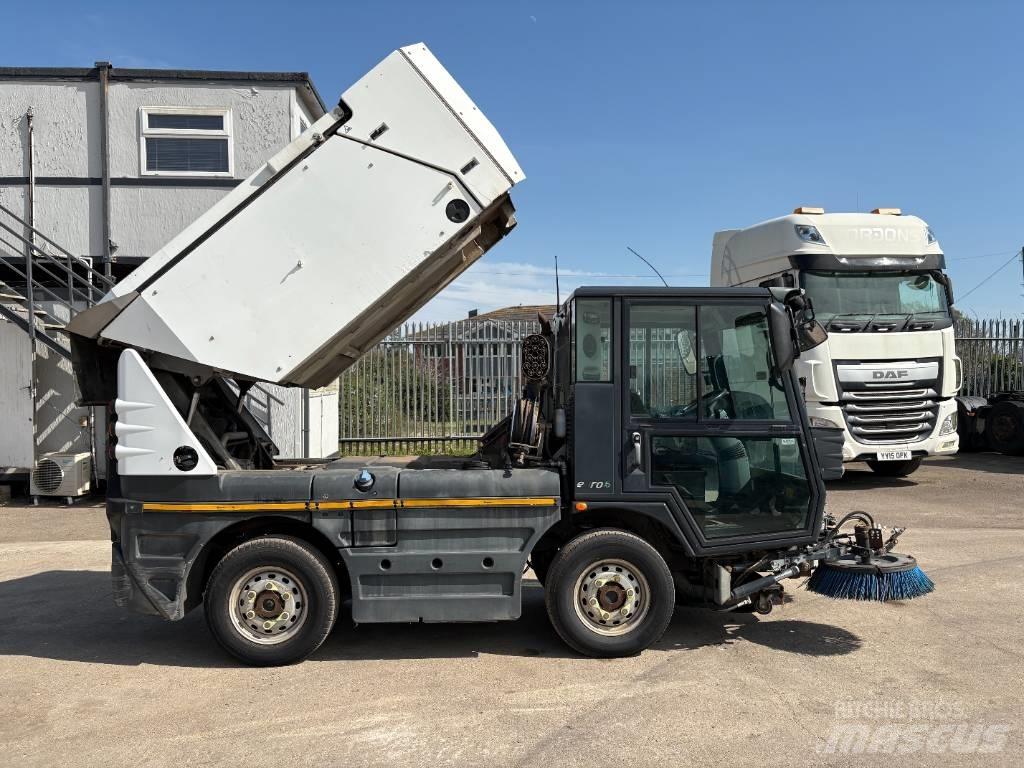 Schmidt Swingo 200 Lakaisuautot