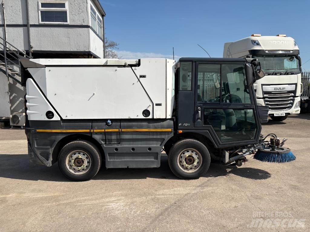 Schmidt Swingo 200 Lakaisuautot