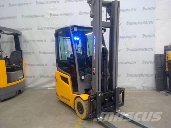 Jungheinrich EFG 215 Sähkötrukit