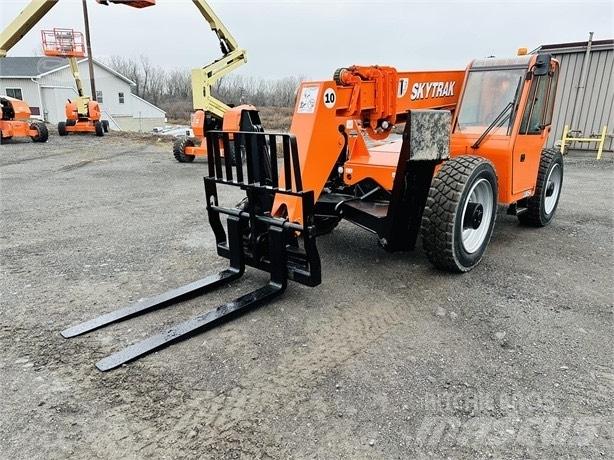 SkyTrak 10054 Kurottajat