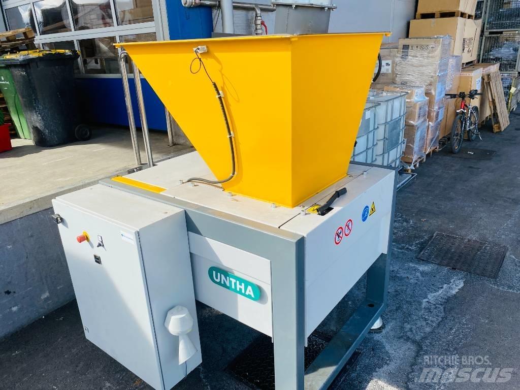 Untha RS30 SHREDDER Jätteen silppurit