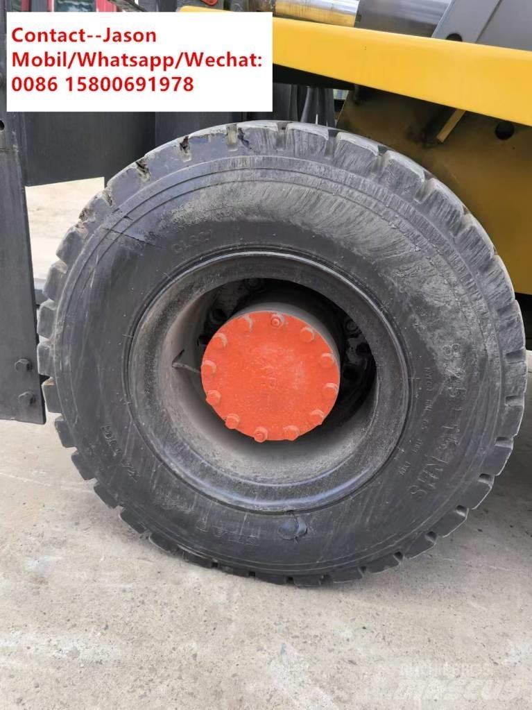 Komatsu FD 70-7 Dieseltrukit