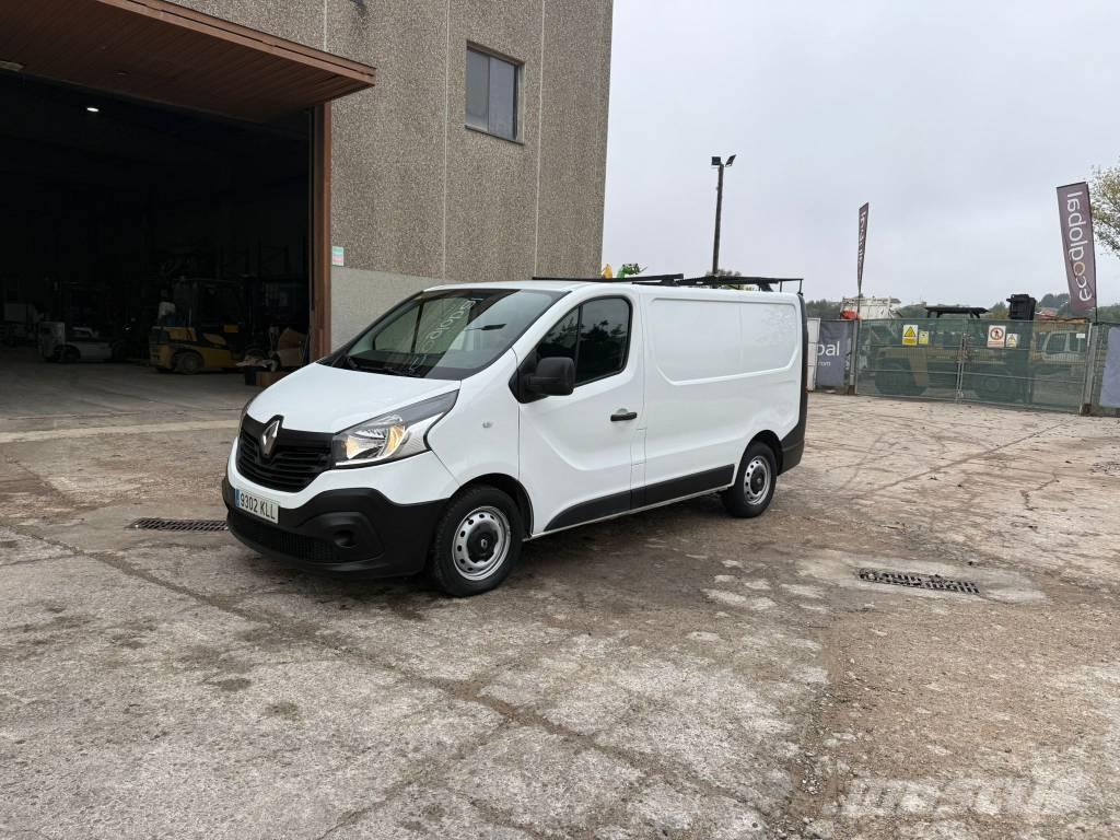 Renault Trafic Pakettiautot