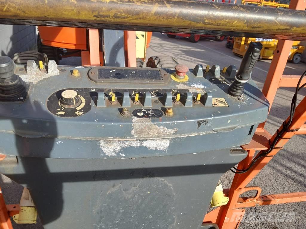 JLG 450 AJ Kuukulkijat