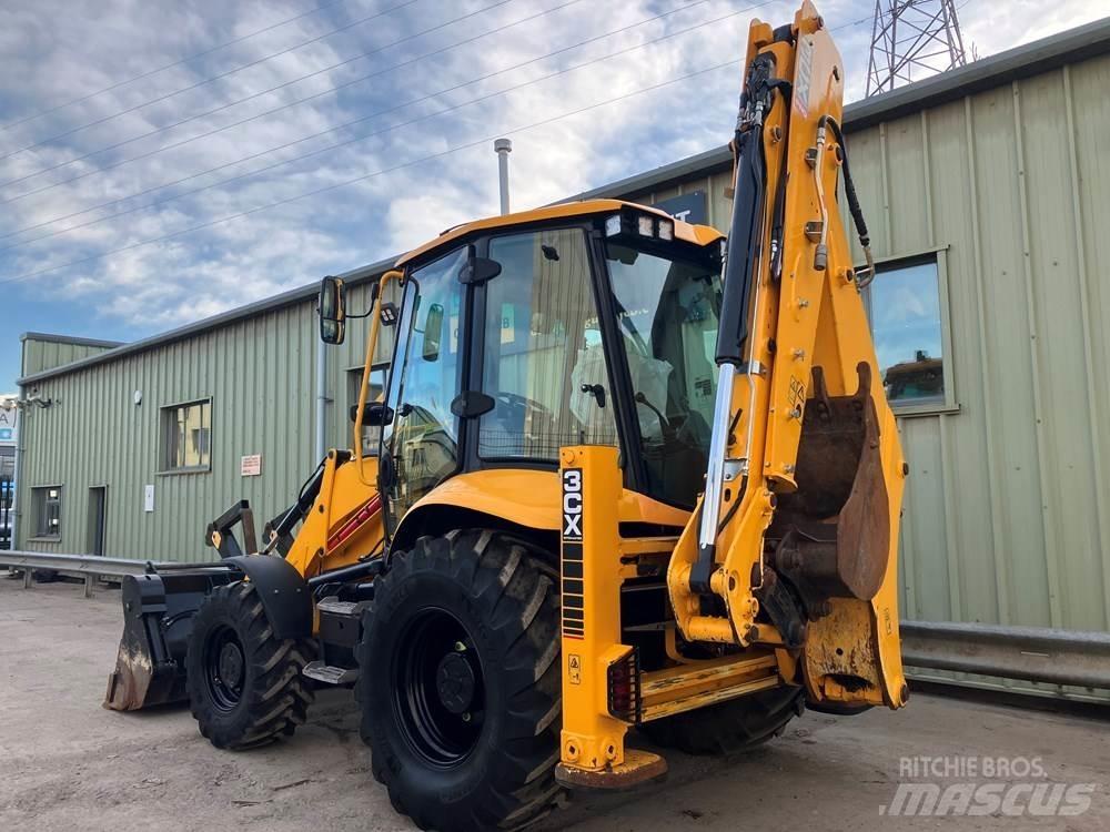 JCB 3CX Kaivurikuormaajat