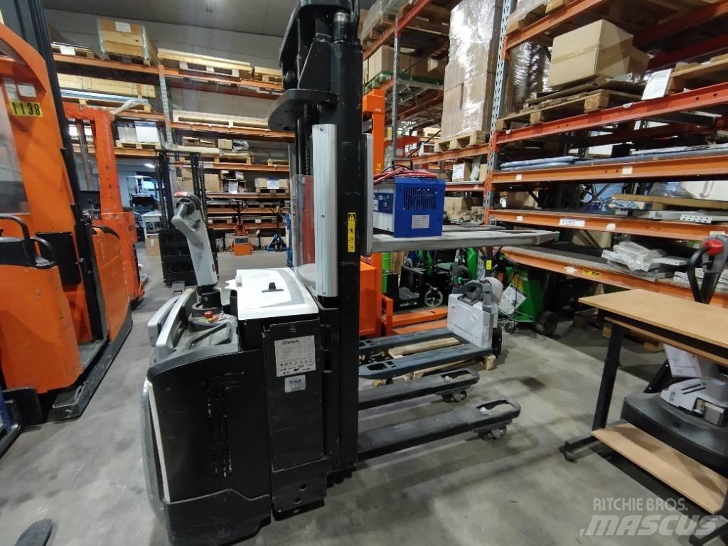 Rocla SP12ACI DF2900 Ajettavat pinoamisvaunut