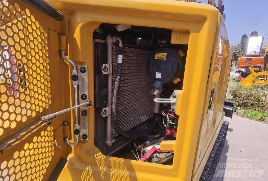 CAT 306 Telakaivukoneet
