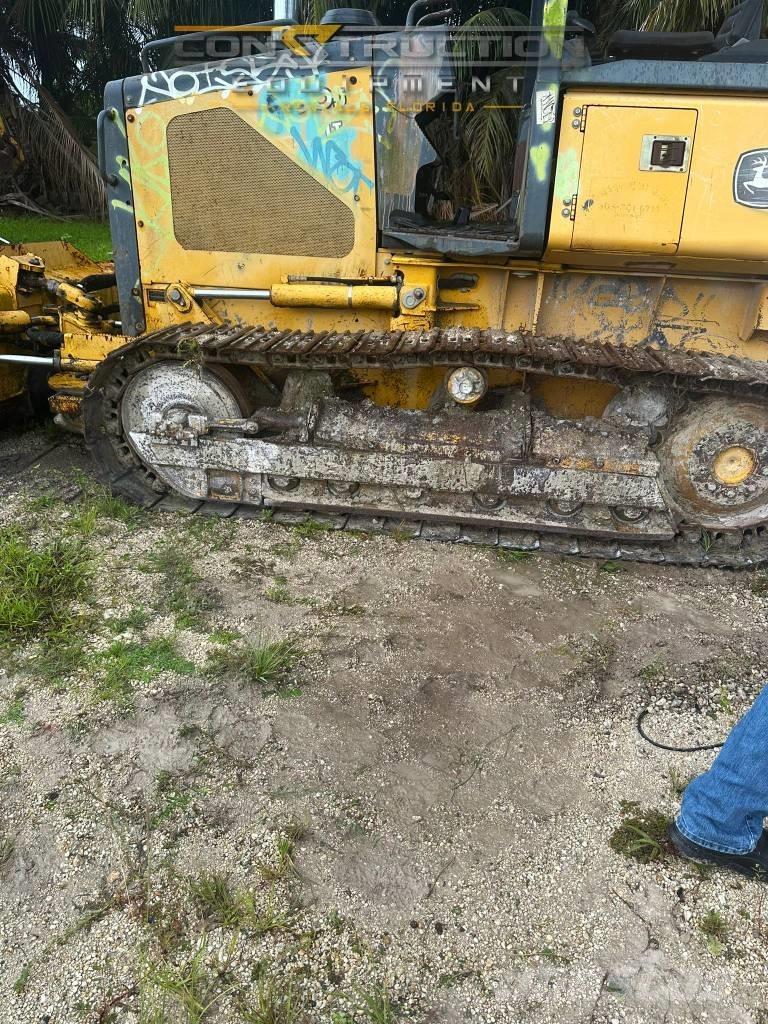 DEERE 450J LT Telaketjupuskutraktorit