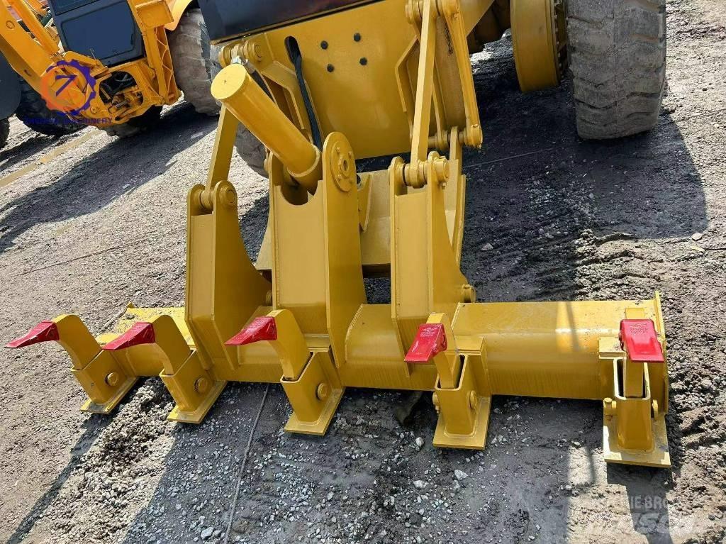 CAT 140 H Tiehöylät