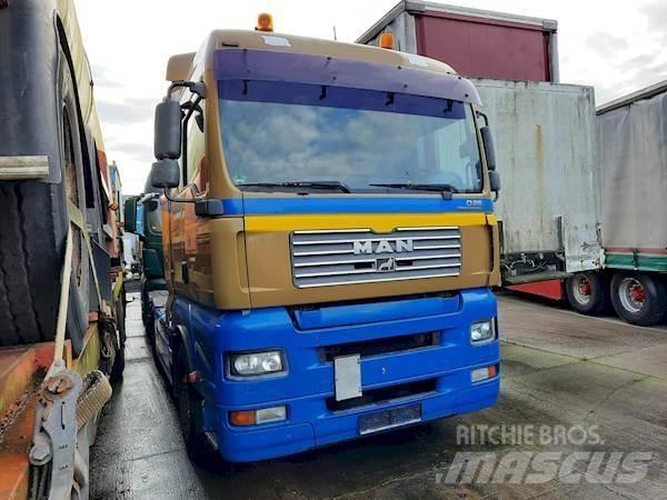 MAN TGA 18.480 Vetopöytäautot