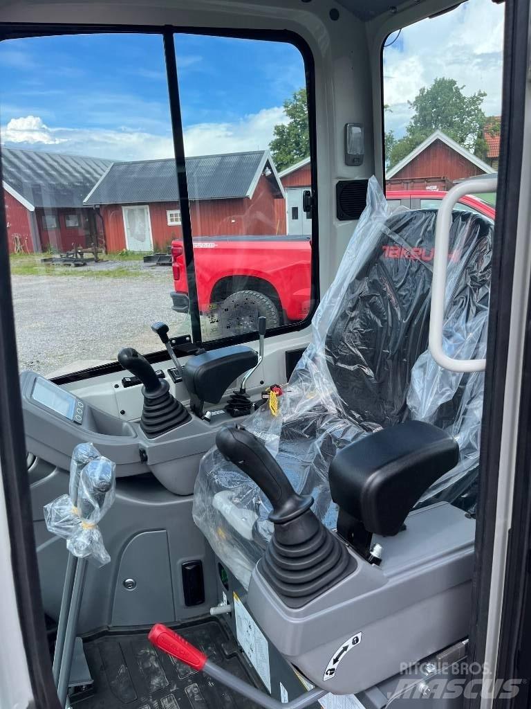 Takeuchi TB320 Minikaivukoneet < 7t