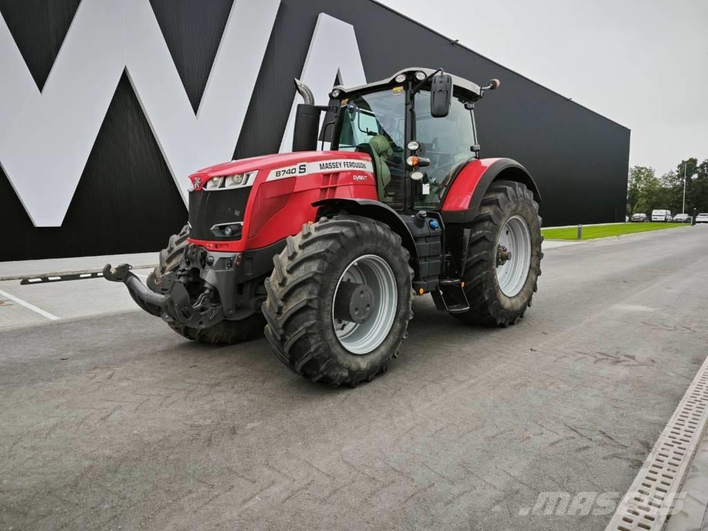 Massey Ferguson 8740 Traktorit