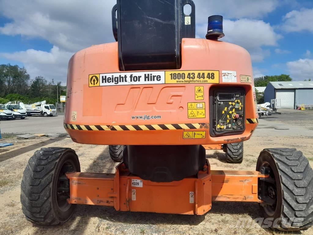 JLG 1500 SJ Teleskooppipuominostimet