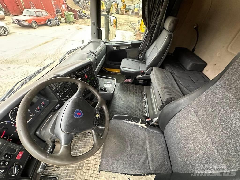 Scania R 420 Vetopöytäautot