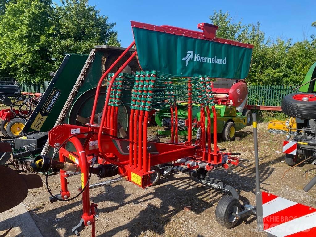 Kverneland 9546 Pöyhimet ja haravat