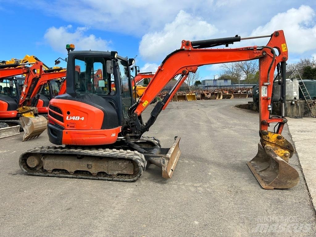 Kubota U48-4 Minikaivukoneet < 7t