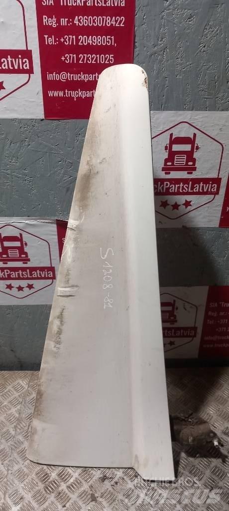 Scania 94 D.    1348514 Ohjaamot ja sisustat