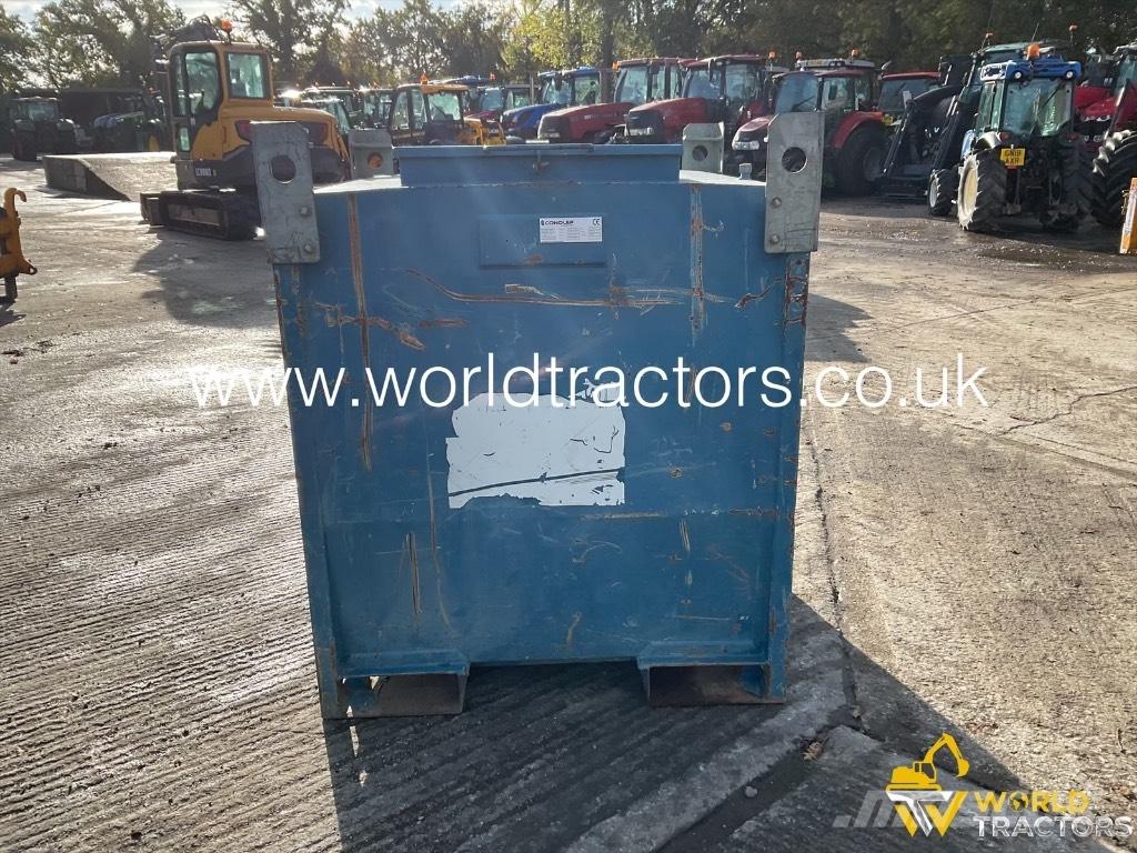  CONQUIP FUEL BOWSER Polttoaine- ja lisäainesäiliöt