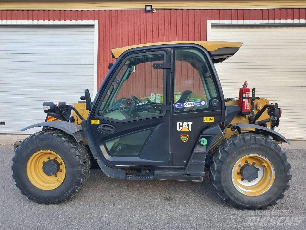 CAT TH306D Telehandlers for agriculture