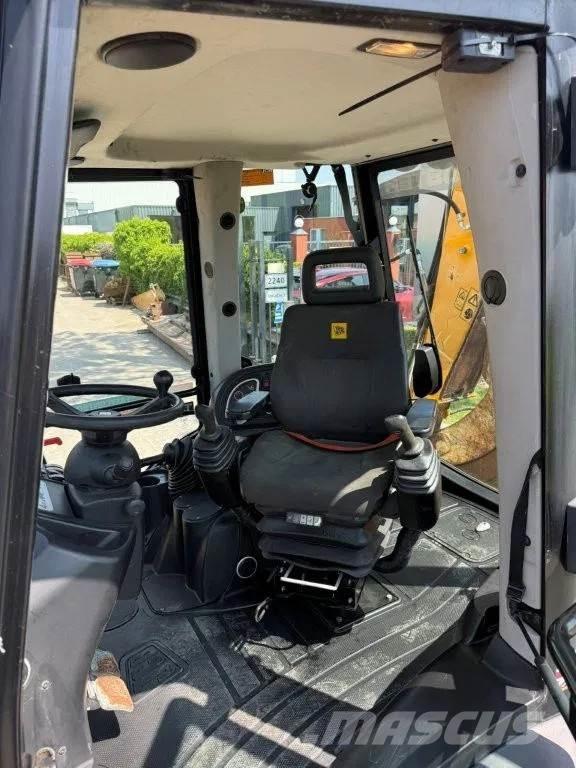 JCB 5CX (4CX 3CX) Kaivurikuormaajat