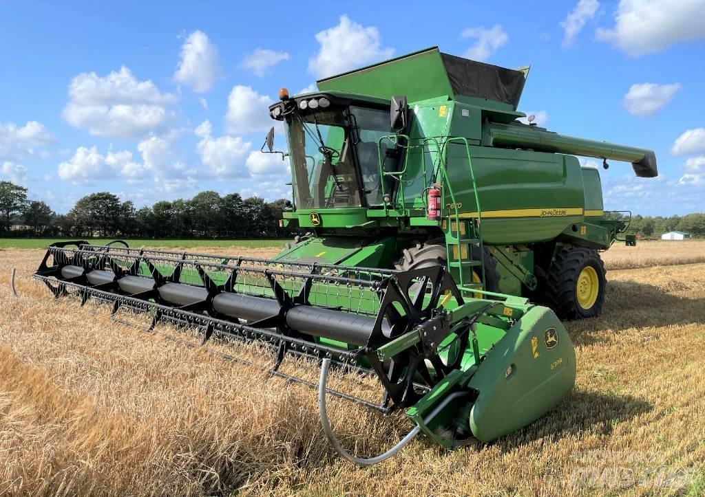 John Deere T670 Leikkuupuimurit
