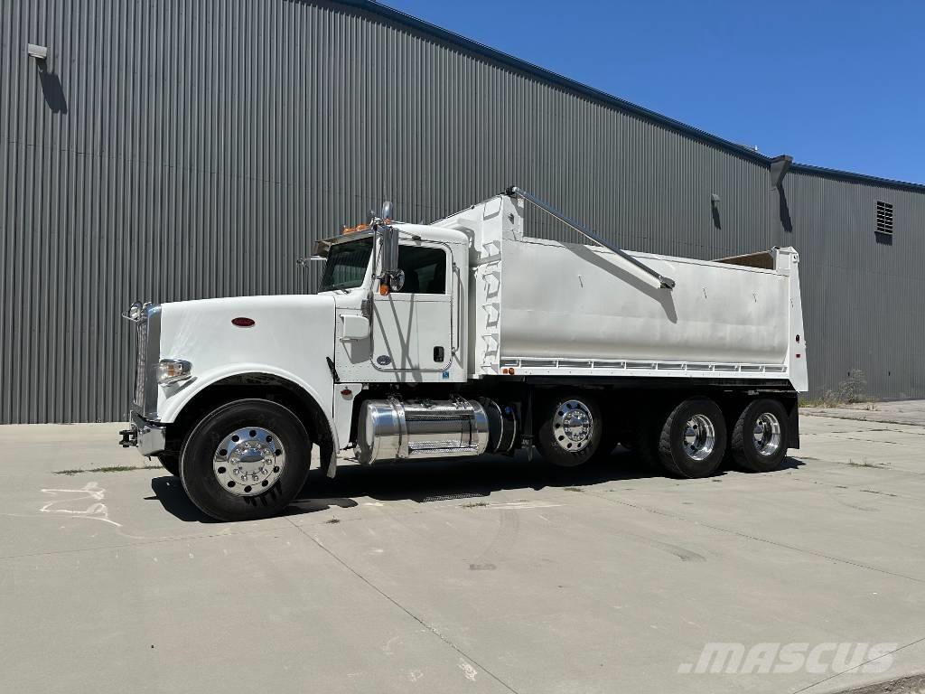 Peterbilt 367 Sora- ja kippiautot